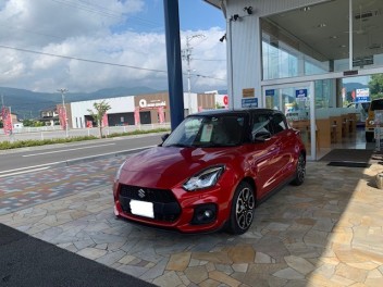 スイフトスポーツ納車させて頂きました♪